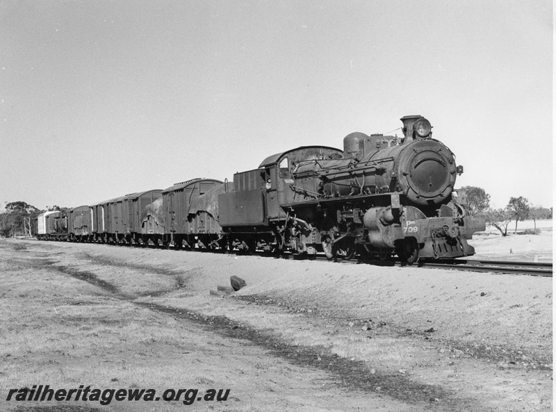P14543
PM class 709, location Unknown, goods train
