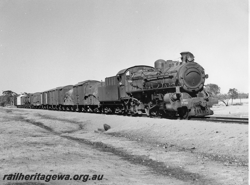 P14543
PM class 709, location Unknown, goods train
