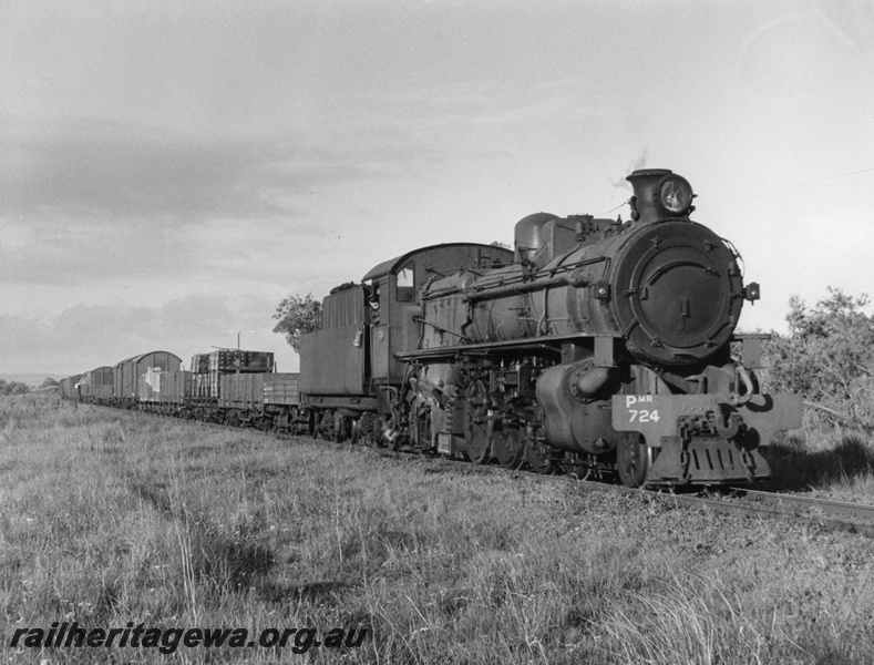 P14558
PMR class724, SWR line, goods train.
