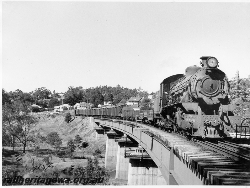 P14623
W class 958, steel girder bridge, Bridgetown, PP line, on a Pemberton bound goods.
