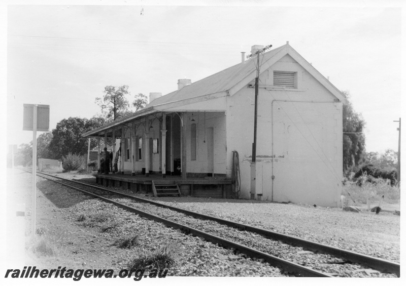 P14802
2 of 2 images of the station building at Gingin, MR line, trackside and end view
