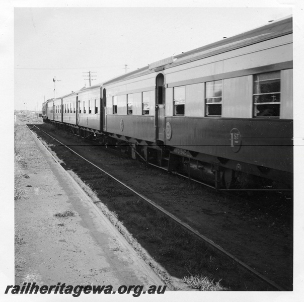 P14832
Side view of carriages on the Australind, Bunbury, SWR line.
