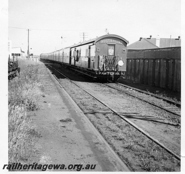 P14834
ZJ class brakevan on the end of the Australind, displaying white tail disc, side and end view, Bunbury, SWR line. Now located at Kalamunda History Village.
