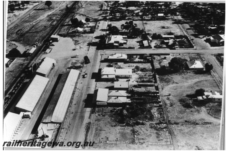 P14844
Elevated view of Doodlakine station yard, wheat bins, EGR line.
