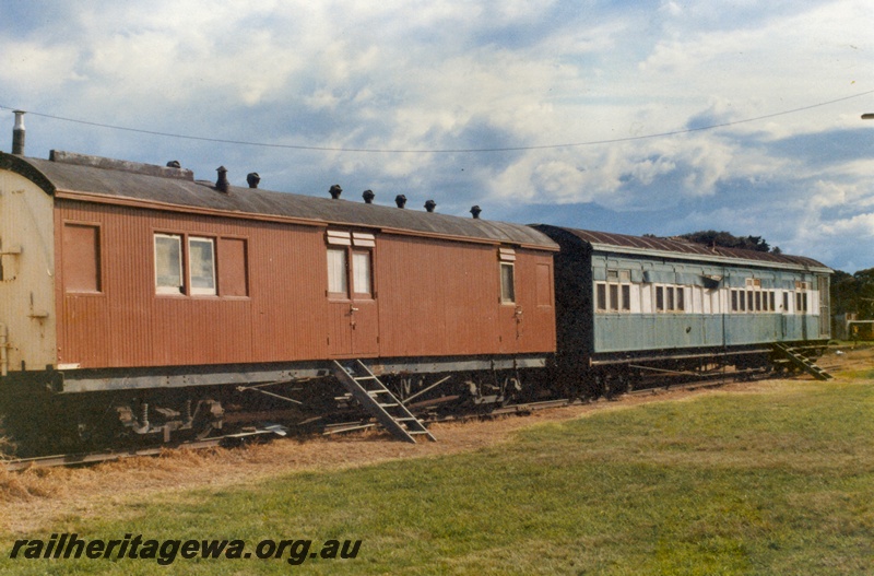 P15137
 AL class 1, ex VY class 5000 bullion van, brown livery, end and side view, Bellarine Peninsular Railway in Victoria
