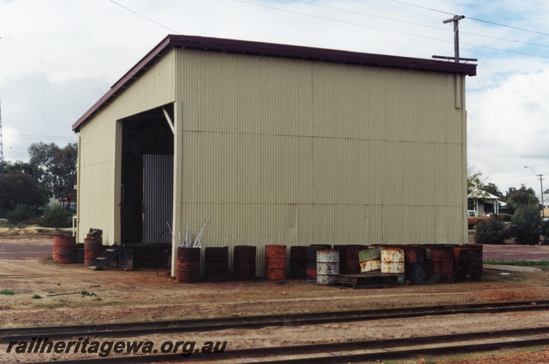 P15152
3 of 3 views of the abandoned goods shed at Wyalkatchem with the tracks removed and being used as a 