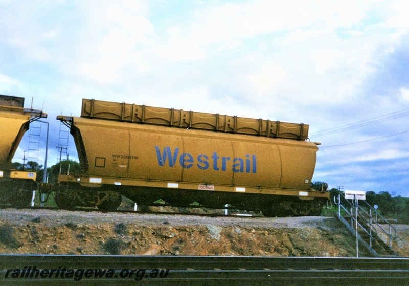 P15615
Westrail WW class 32011W grain hopper, Yellow livery with 
