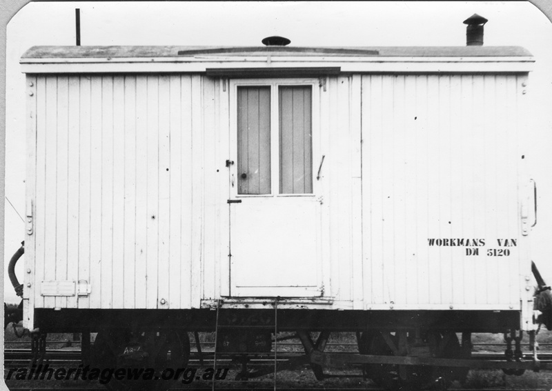 P15671
DW class 5120 Workman's Van in white livery, Albany, GSR line, side view, c1970
