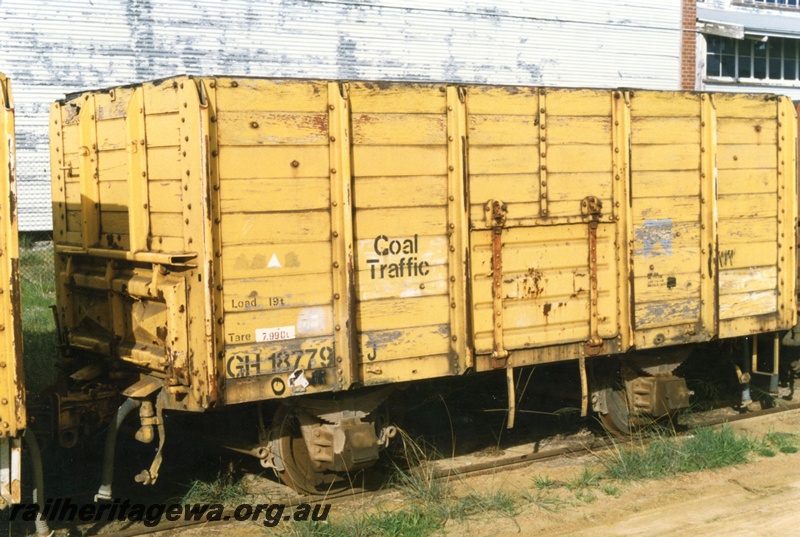 P15699
GH class 18779 high sided open wagon, yellow livery with 