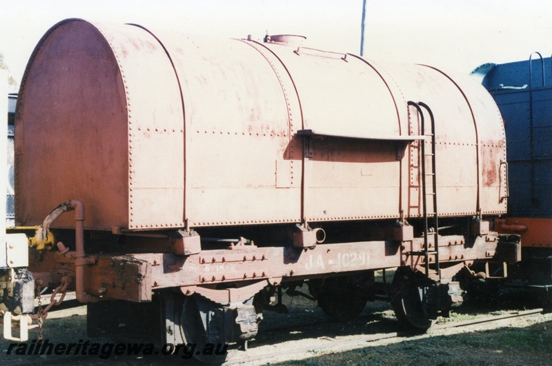 P15747
JA class 10291 four wheel tank wagon, brown livery, Collies, preserved, end and side view
