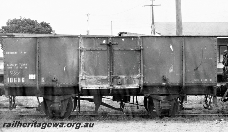 P15777
K class 10686 all steel four wheel open wagon, Rivervale, SWR line, side view.
