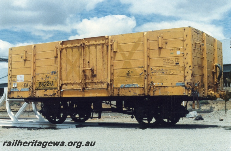 P15780
KA class 2822-A four wheel open wagon, yellow livery, Avon Yard, side and end view.
