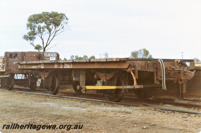 P15791
NF class 22869, brown livery but with a yellow brake lever, Beverley, GSR line, side and end view
