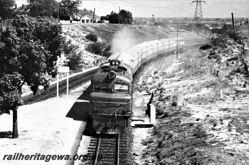 P15818
X class 1025 