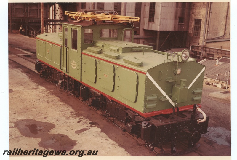 P15987
State Energy Commission class 1 electric loco, in green with red and white stripe livery, East Perth power station, side and front view

