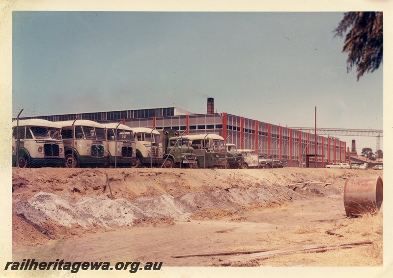 P15989
Railway Road Service buses, other vehicles, in fenced yard, services building, East Perth Depot, similar to P00127 
