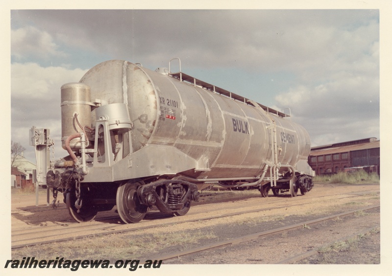 P16049
XR class 21101, cement tanker with 