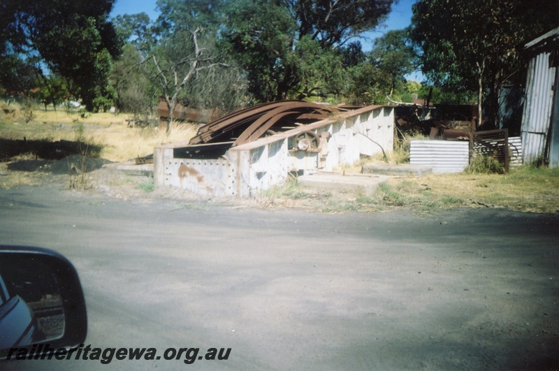 P16106
Former Katanning turntable at the Hotham Valley Depot in Pinjarra.
