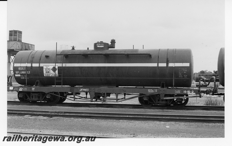 P16139
JF class 85D, bogie tank wagon, black livery with a horizontal whit stripe along the side, Picton, SWR line, side view.

