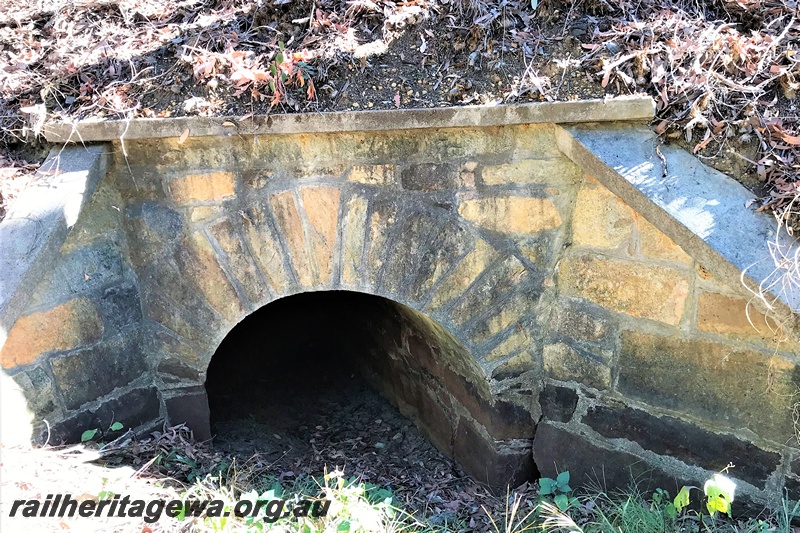 P16150
Culvert, stone faced, Mount Helena on the abandoned ER line, front on view
