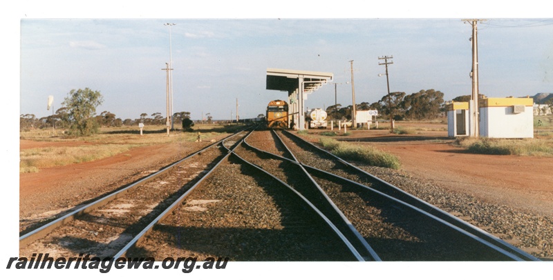 P16275
An unidentified National Rail NR class diesel locomotive at the Parkeston refuelling point in 1997. The former Parkeston Commonwealth Railway yards are no longer and this area is a 'service station' fuelling point.
