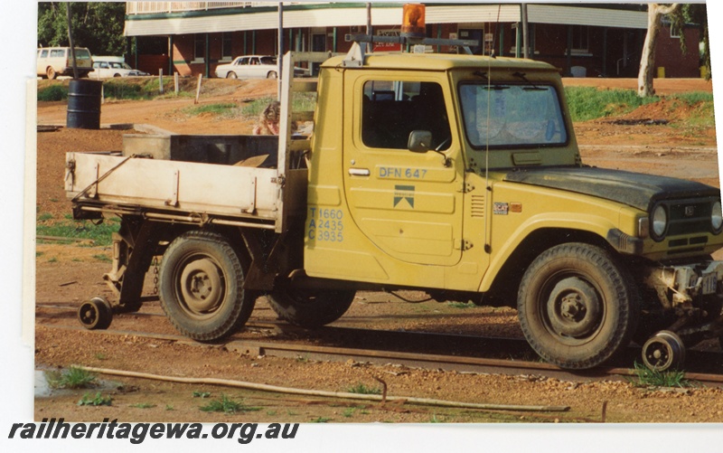 P16297
A Daihatsu 4 wheel drive hi-rail vehicle 'on track' at Bolgart, CM line.  The vehicle is used by per way workers for track inspection.
