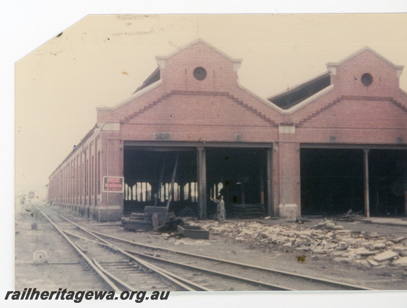 P16323
Loco shed under demolition, East Perth, ER line
