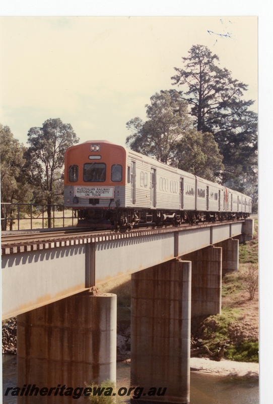 P16356
ADL class 804 heading a four car ADL/ ADC railcar set, bearing 