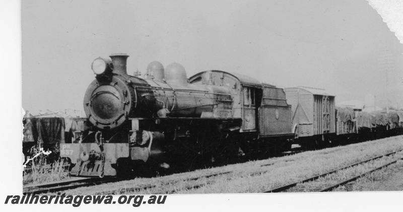P16434
PR class 537, on goods train, front and side view
