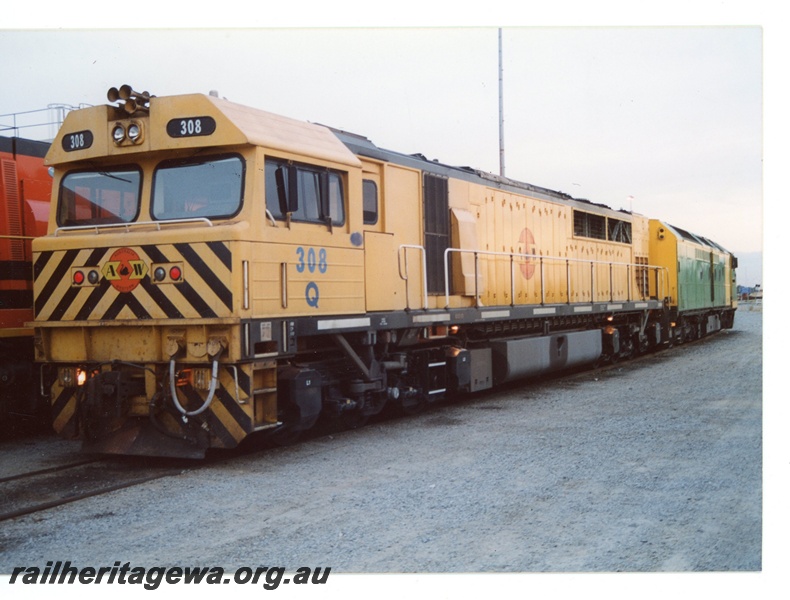 P16594
Q class 308, in AW livery, Forrestfield loco depot, front and side view
