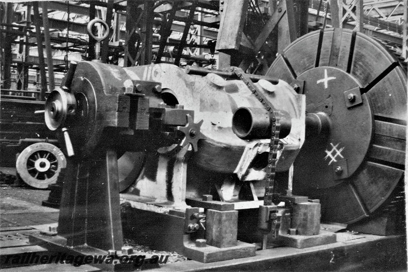 P16595
Rig up for ES class and FS class cylinders, boring steam chests and facing end, view from front of Lathe 12, Midland Workshops
