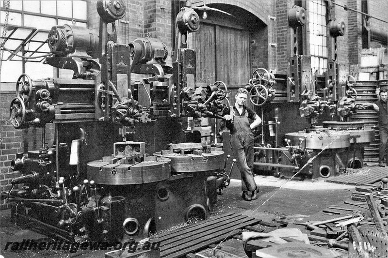 P16603
Mr Bob Dalziell, various machinery, Midland Workshops, c between World Wars
