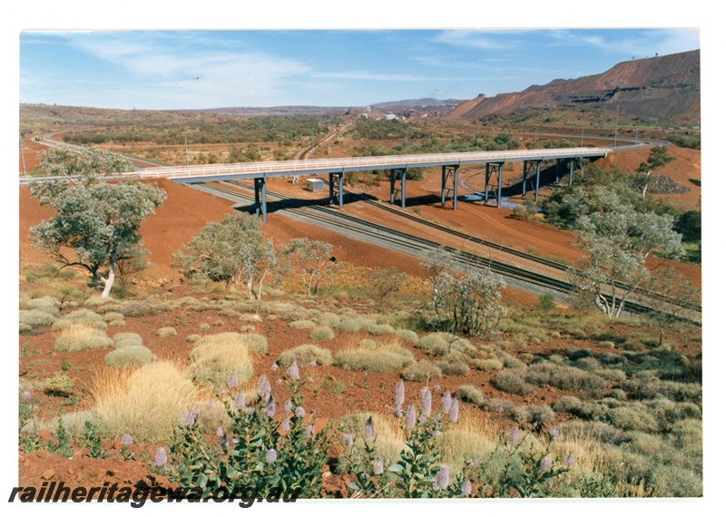 P16755
Mount Newman (MNM) overhead road bridge over the arrival and departure roads at Newman. Opened June 1987.
