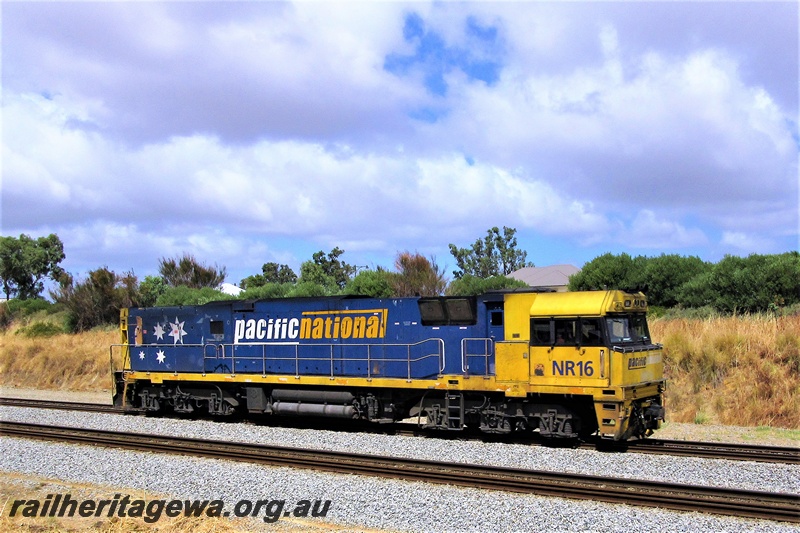 P16788
Pacific National loco NR class 16, light engine, passing through Hazelmere heading to UGL's plant, side and front view
