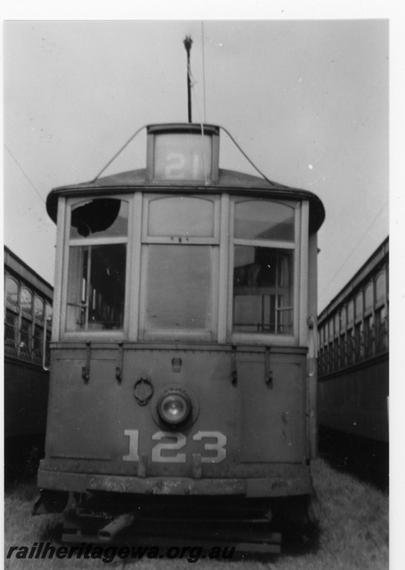 P16905
WA Government Tramways A class tram 123. Head end photo 
