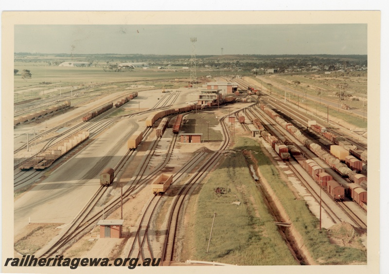 P16947
West Merredin Yard - aerial view prior to commencement of Standard Gauge service to Kalgoorlie. Y class shunting in yard. EGR line.
