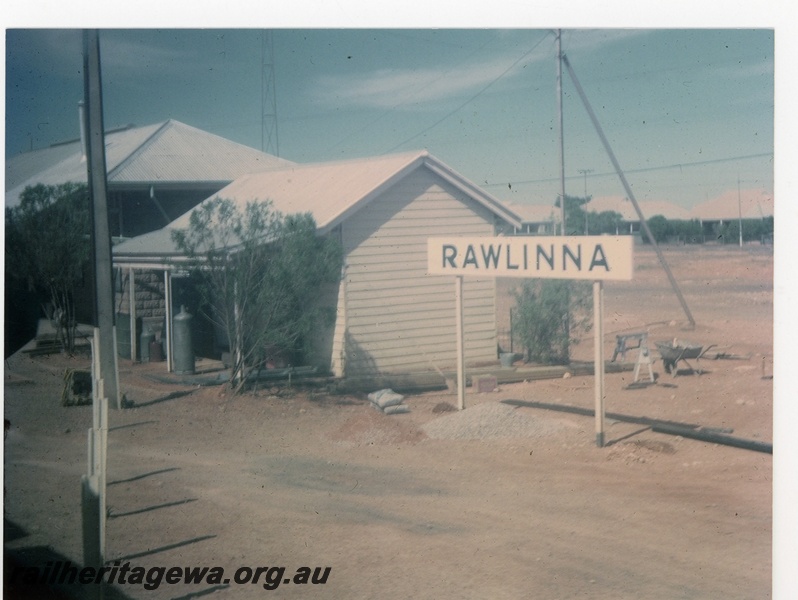 P16969
Station buildings, station sign, town, Rawlinna, TAR line, photo taken from eastbound 
