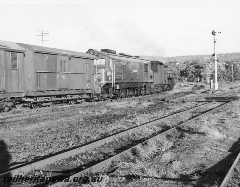 P17002
PR class 530 and XB class 1004 