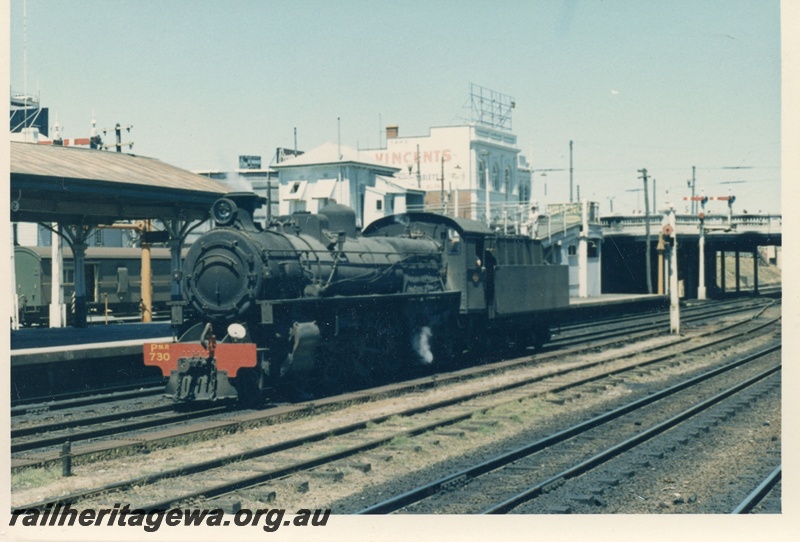 P17098
PMR class 730, Perth station, bracket signals, front and side view
