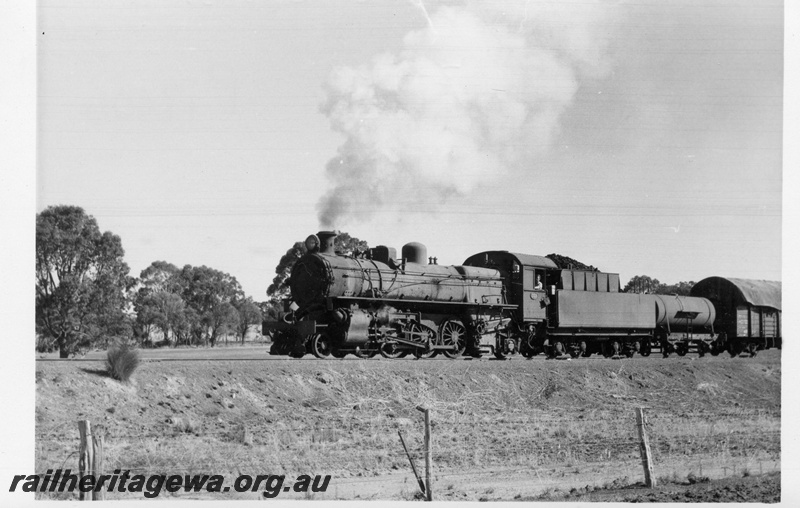 P17406
PMR class 725, on No 106 Narrogin to Collie goods train, BN line
