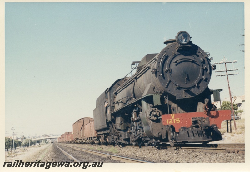 P17526
V class 1215, on an Up goods trai between Maylands and Mount Lawley, ER line, side and front view
