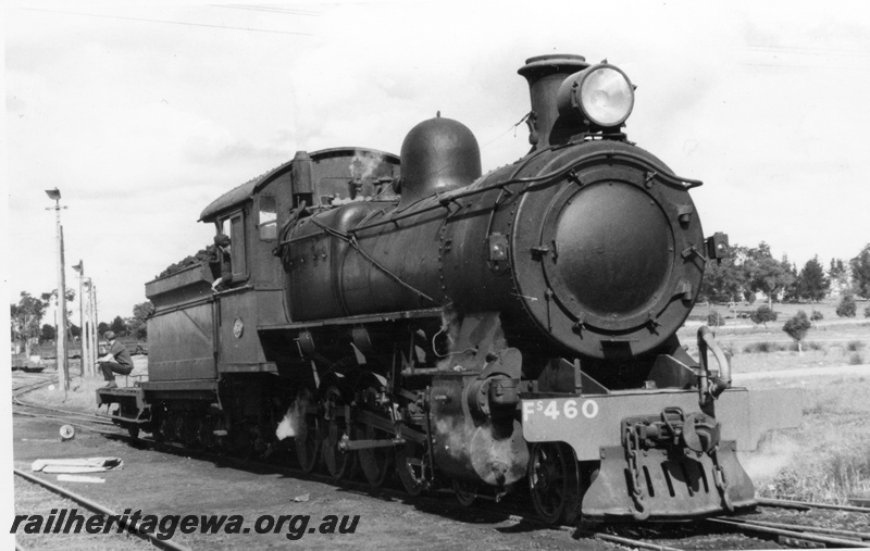 P17640
FS class 460 steam locomotive on shunting duties at Collie. Front view and partial side view of locomotive. BN line. Note light poles at rear and shunters float attached to tender.
