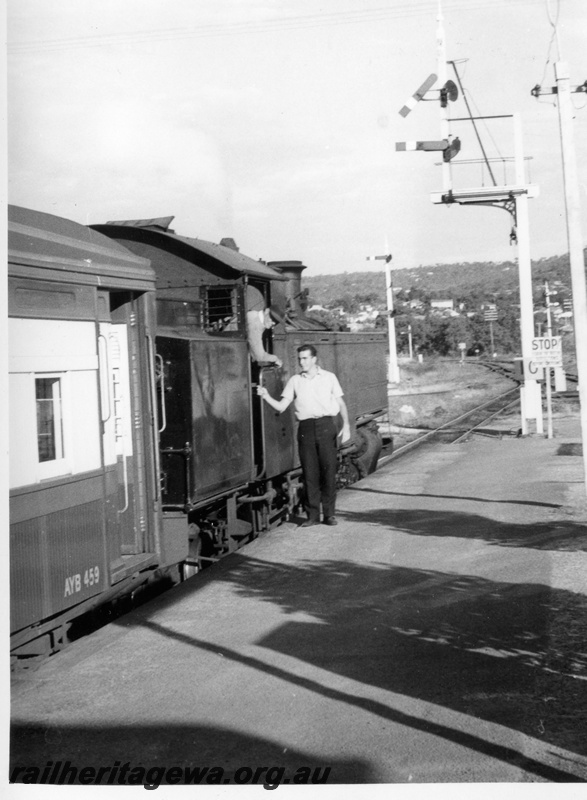 P17696
AYB class 459, tank loco, signal, bracket signal, ER line, c1965
