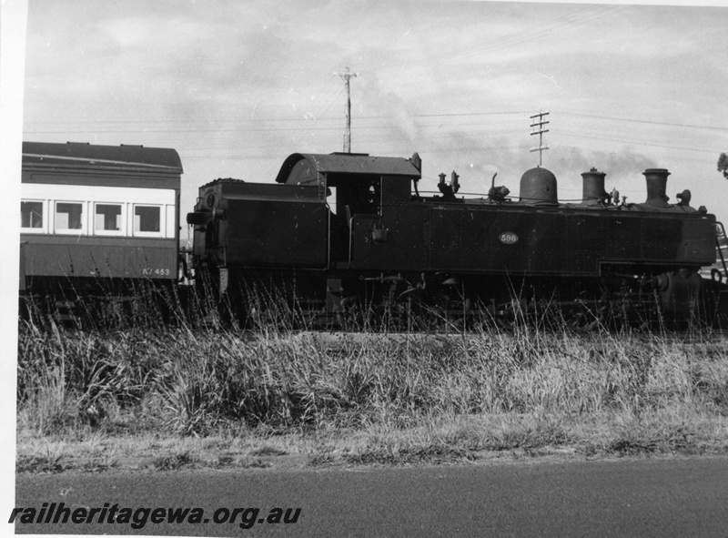 P17701
DD class 598, on passenger train including AY class 453, ER line, side view, c1965
