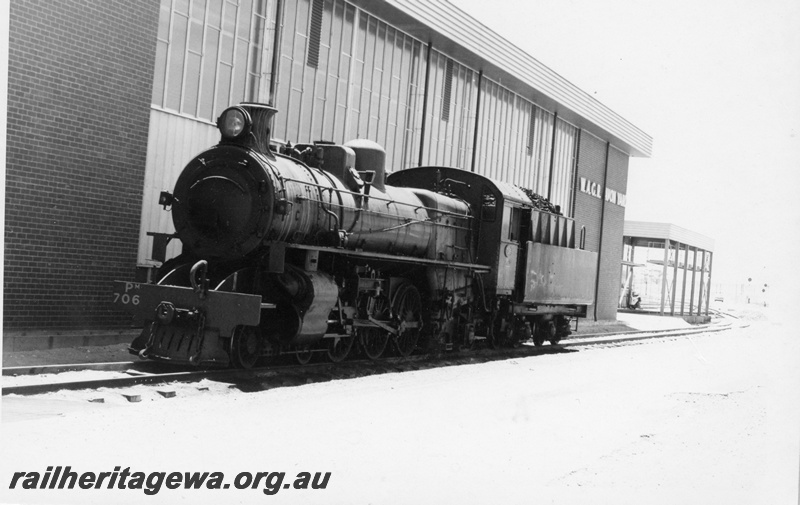 P17738
PM class 706 steam locomotive adjacent to the diesel loco shed at Avon Yard. EGR line. Diesel fuelling point in background.
