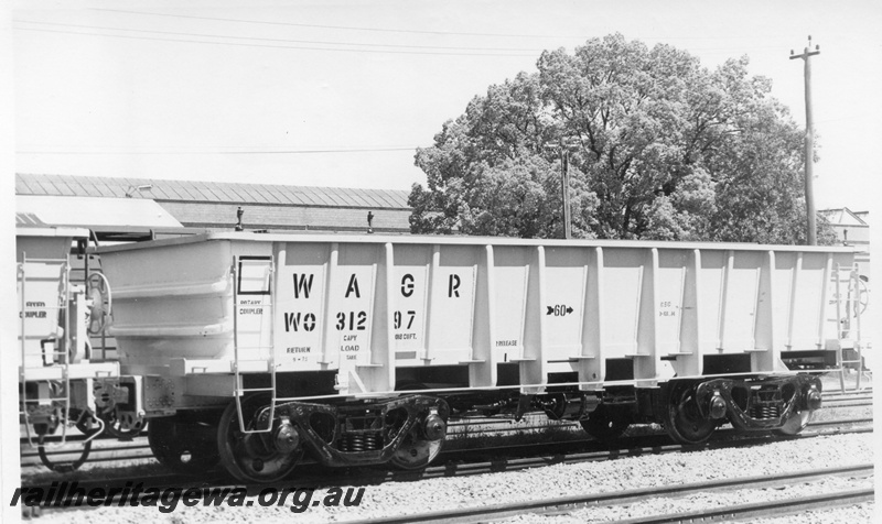 P17883
WO class 31297 standard gauge ore wagon at Midland Workshops shortly after construction was completed.
