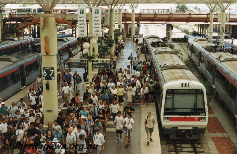 P17955
2 of 4 EMUs at Perth Station, AEB class 308 with 