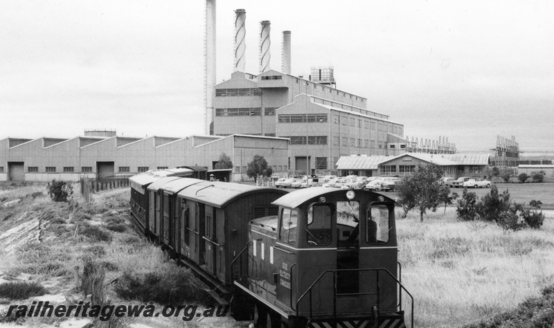 P18187
2 of 3 images of Comeng built SEC diesel at Bunbury Powerhouse, diesel pulling vintage carriages through powerhouse area, carpark, buildings
