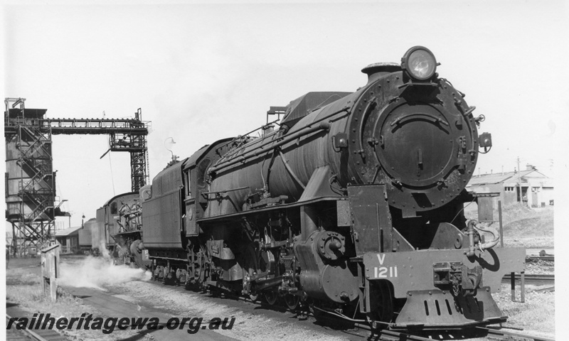 P18241
V class 1211, side and front view, PMR class 733, side view with front obscured, East Perth loco shed, ER line
