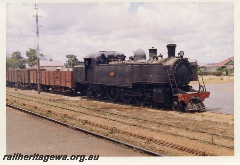 P18420
DM class 581, on goods train, Cannington, SWR line, side and front view
